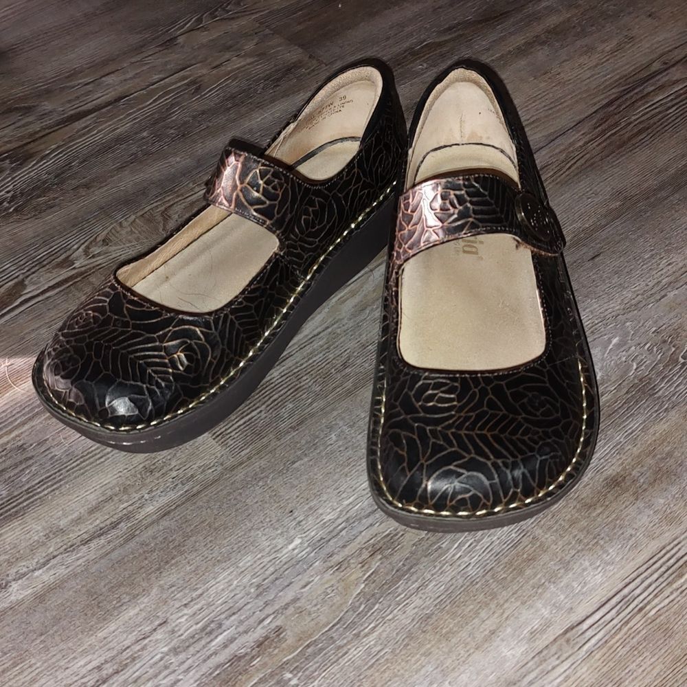 Alegria Paloma black gold leaf mary janes Sz EU 39